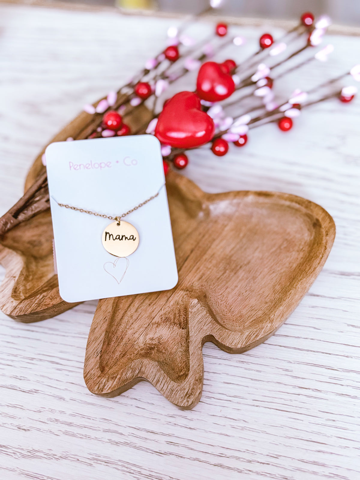 Round Mama Necklace