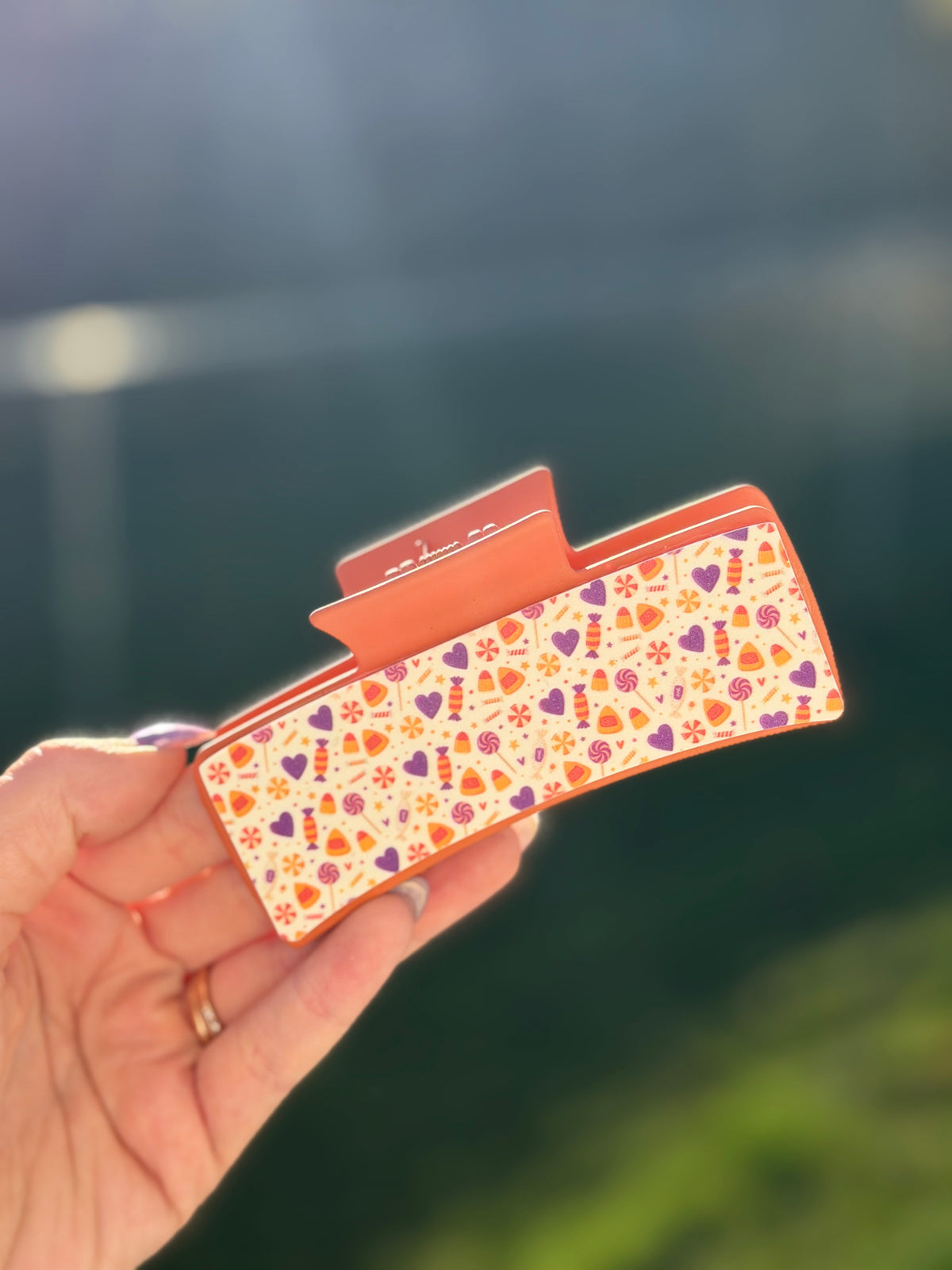 Halloween candy claw clip