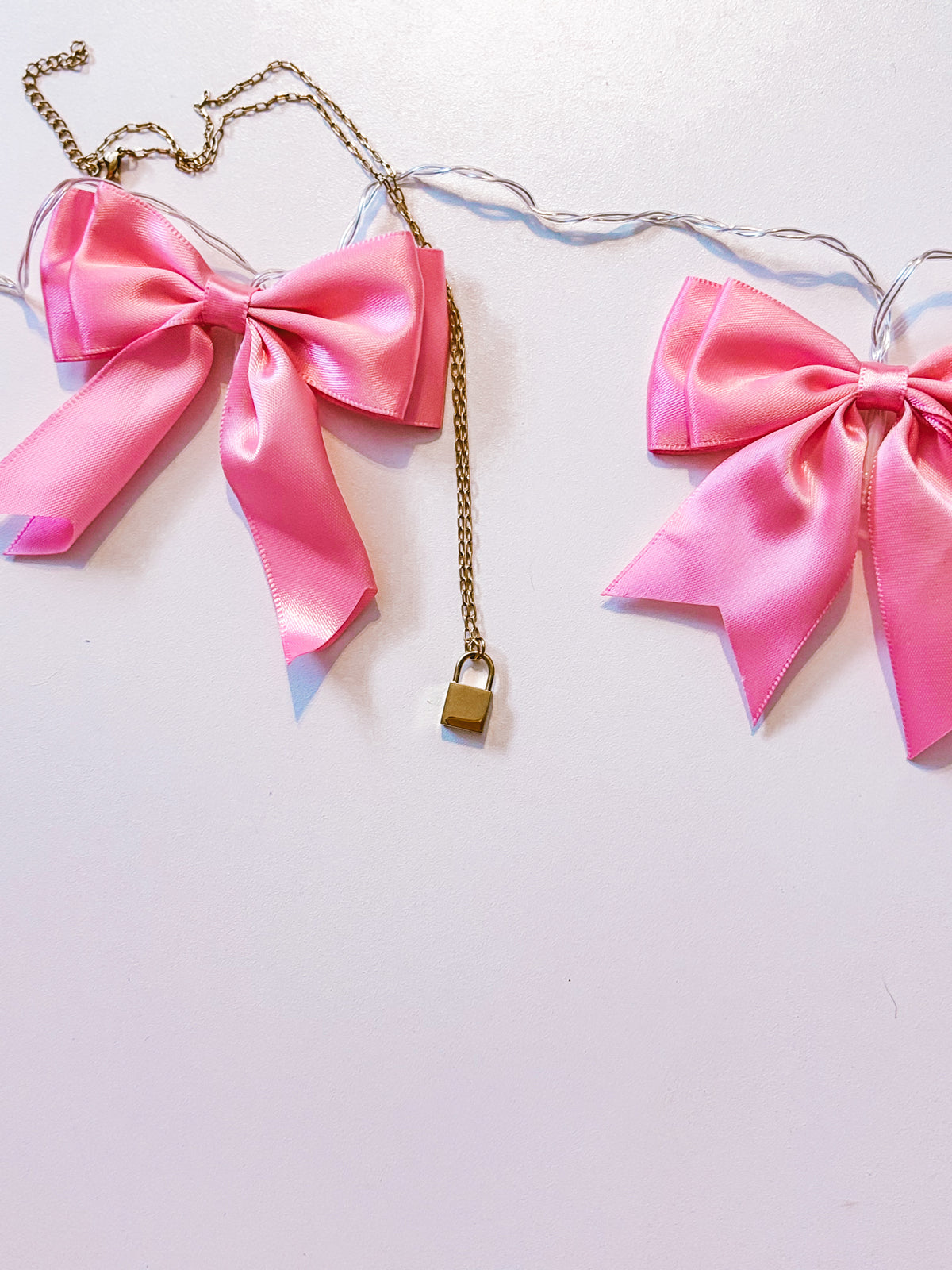 Gold lock Necklace